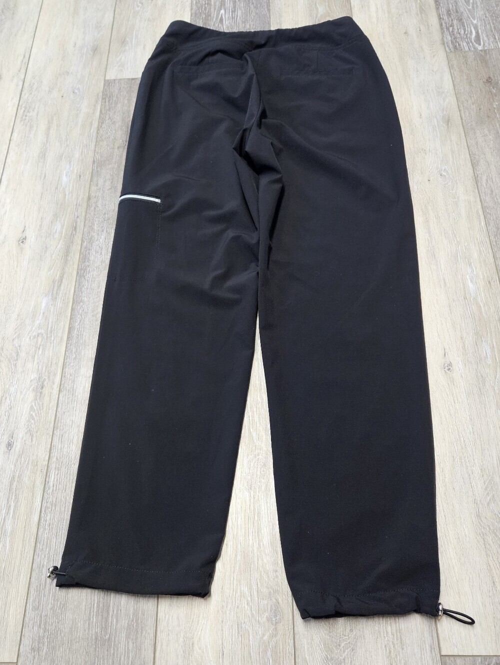 Chicos Zenergy Cropped Joggers Black Lightweight Athleisure Active Women Small 0 - Picture 2 of 8